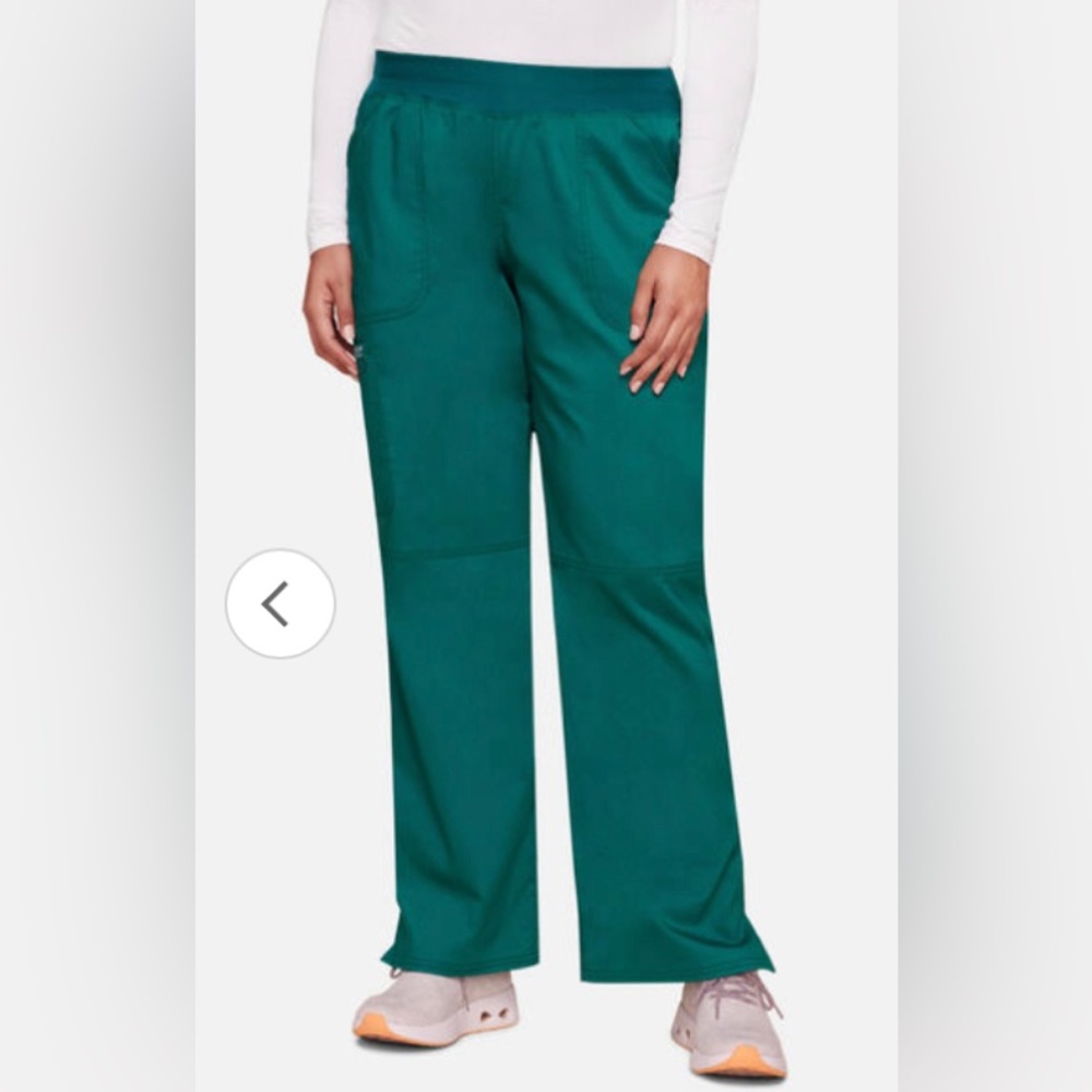 Cherokee Hunter Green Cargo Scrub Pants - Picture 2 of 13